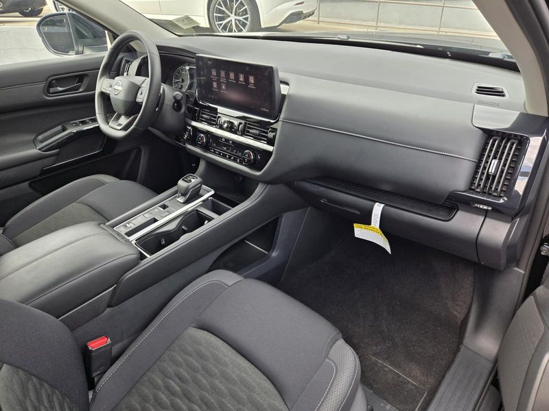 Used 2026 Nissan Pathfinder SV 2WD