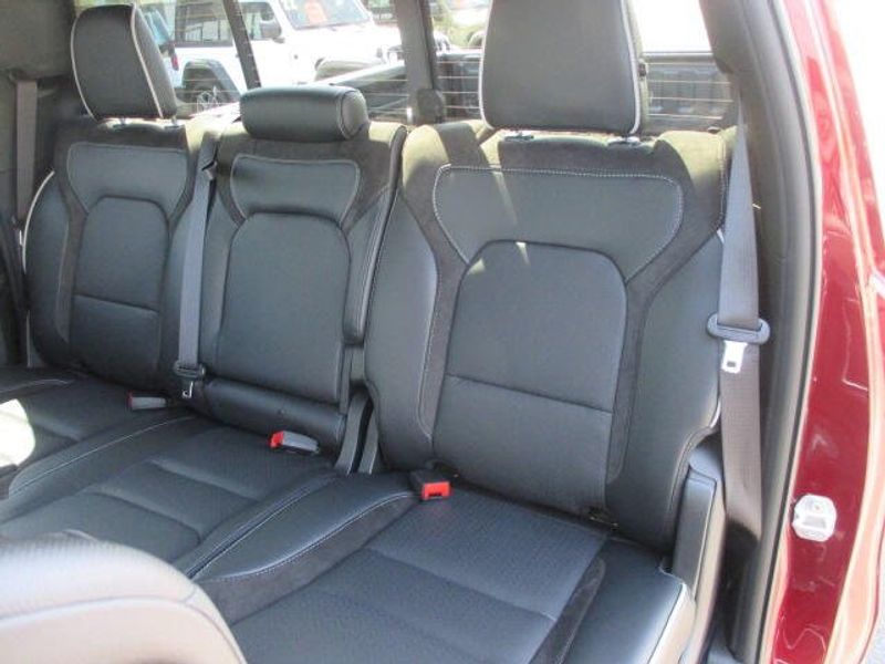 2025 RAM 1500 Laramie Crew Cab 4x4 5