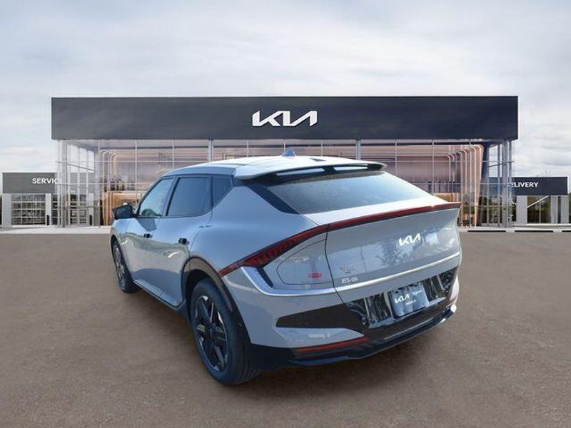 New 2026 Kia EV6 WindImage 6