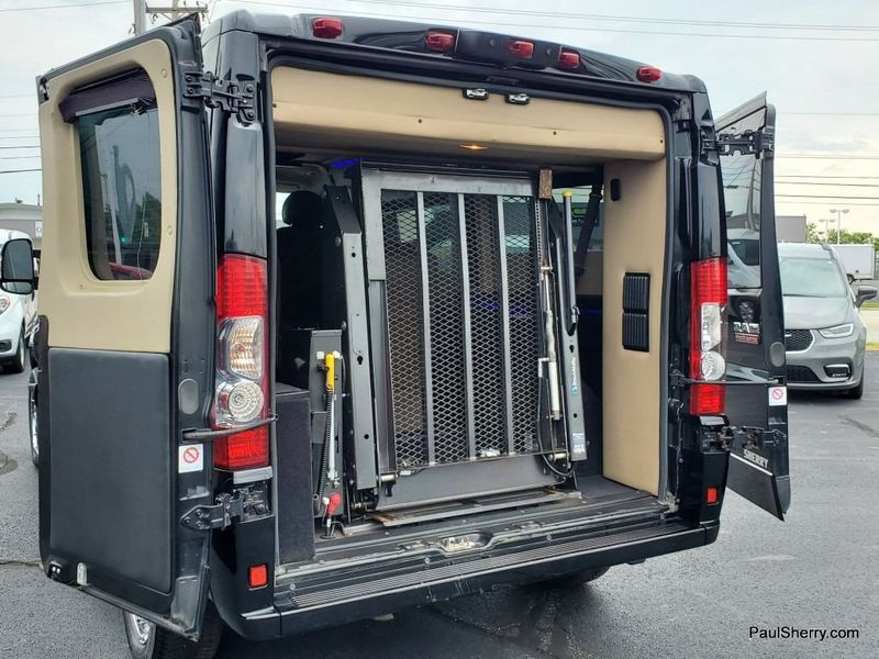 2015 RAM ProMaster 1500 Low RoofImage 13