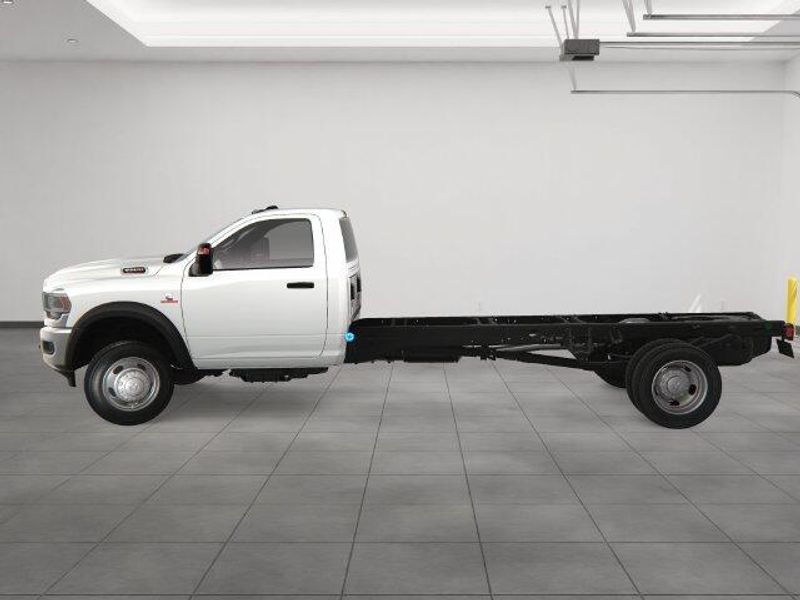 New 2023 RAM 5500 Tradesman Chassis Regular Cab 4x2 120