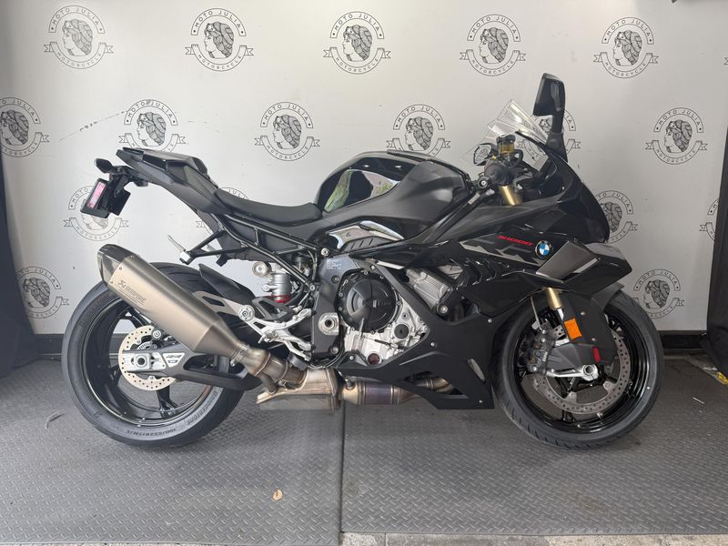 2025 BMW S 1000 RR 