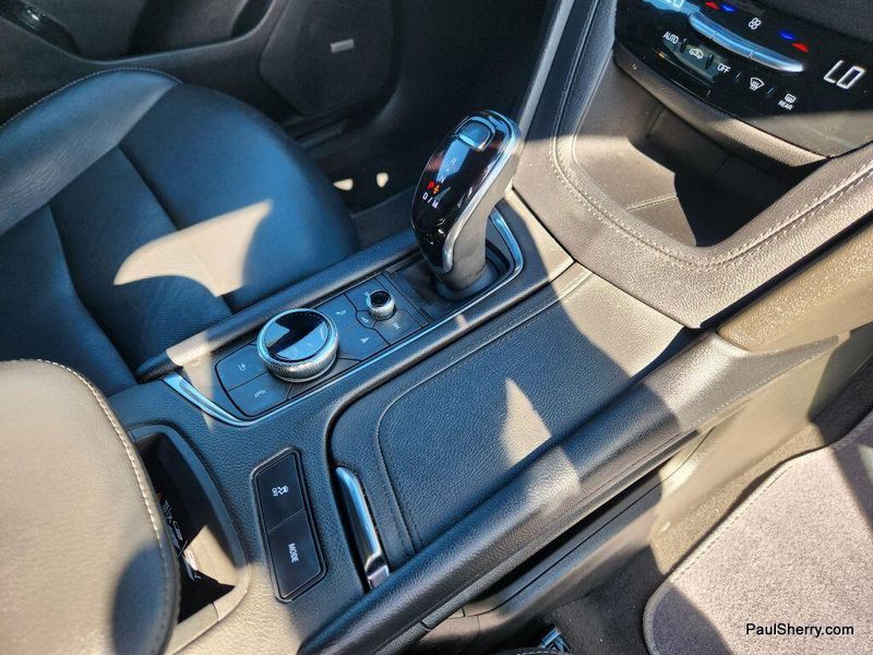 Used 2025 Cadillac XT5 Premium Luxury AWD