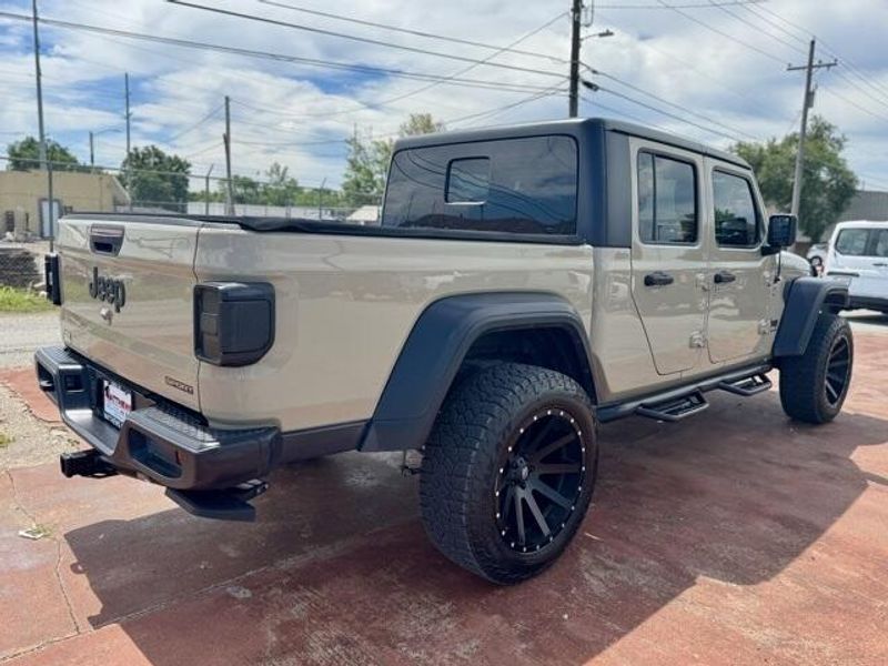 Used 2020 Jeep Gladiator SportImage 5