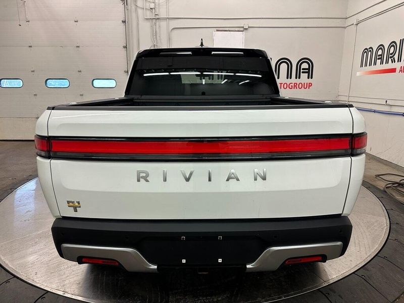 2022 Rivian R1T AdventureImage 15