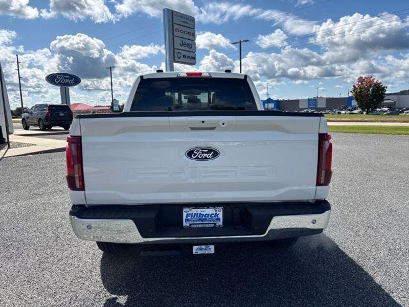 2025 Ford F-150 Lariat photo 4