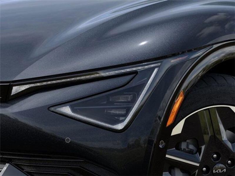 2025 Kia EV6 WindImage 10
