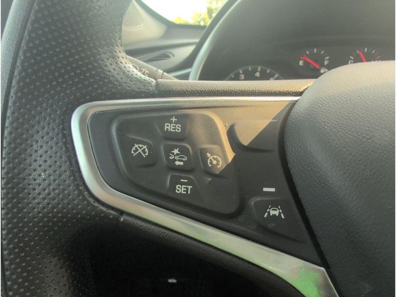 2023 Chevrolet Malibu LTImage 23
