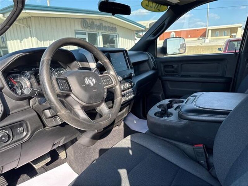 2022 Ram 2500 Tradesman photo 9
