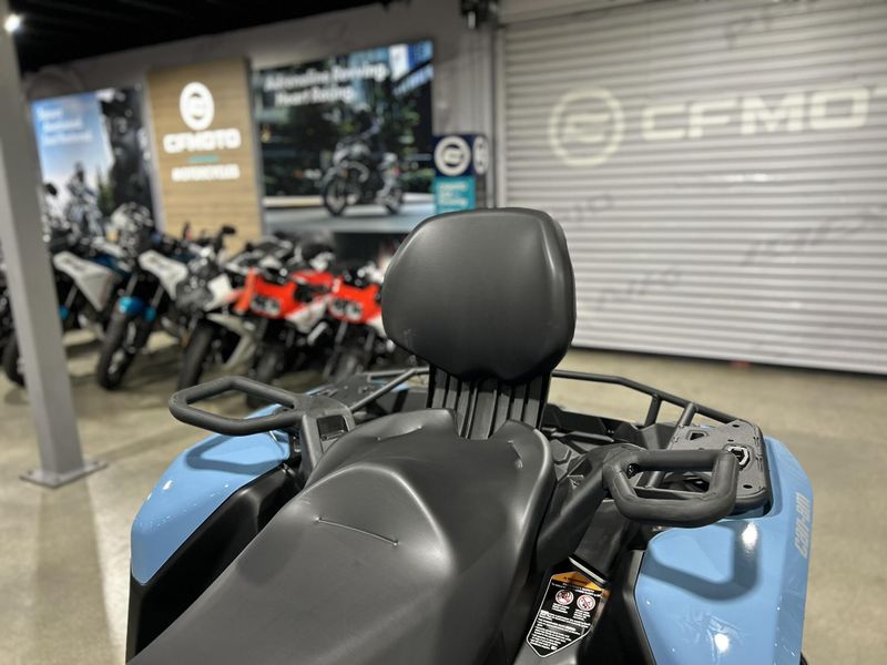 New 2026 Can-Am OUTLANDER MAX XT 700 Image 13