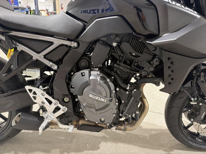 New 2026 Suzuki GSX-8S Image 20