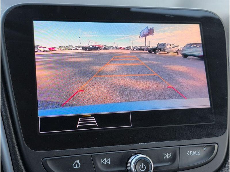 Used 2024 Chevrolet Malibu LTImage 14