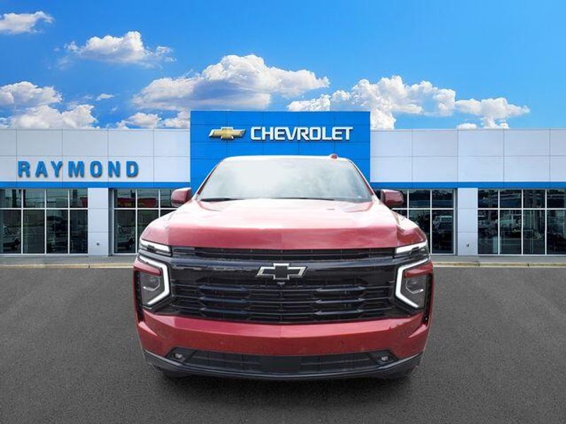 New 2026 Chevrolet Suburban RSTImage 9