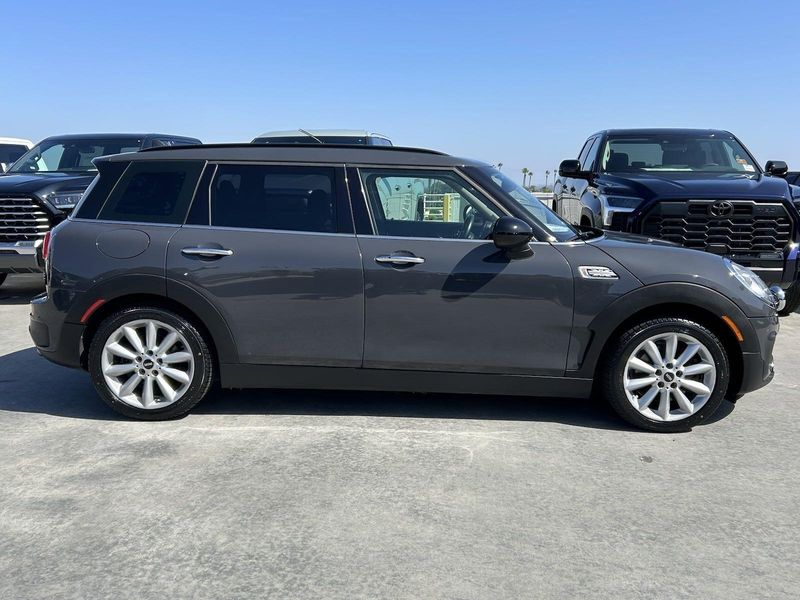 2016 MINI Cooper Clubman ClubmanImage 3