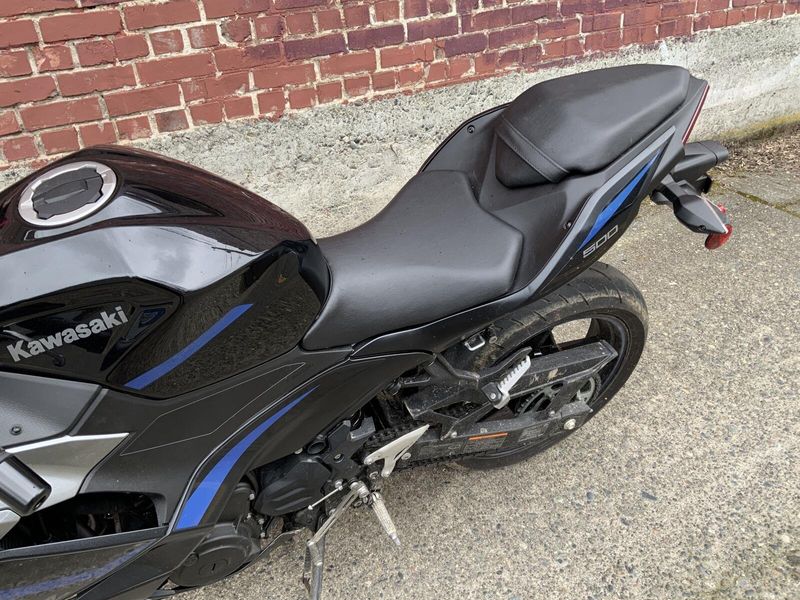 Used 2025 Kawasaki EX500-NINJA 