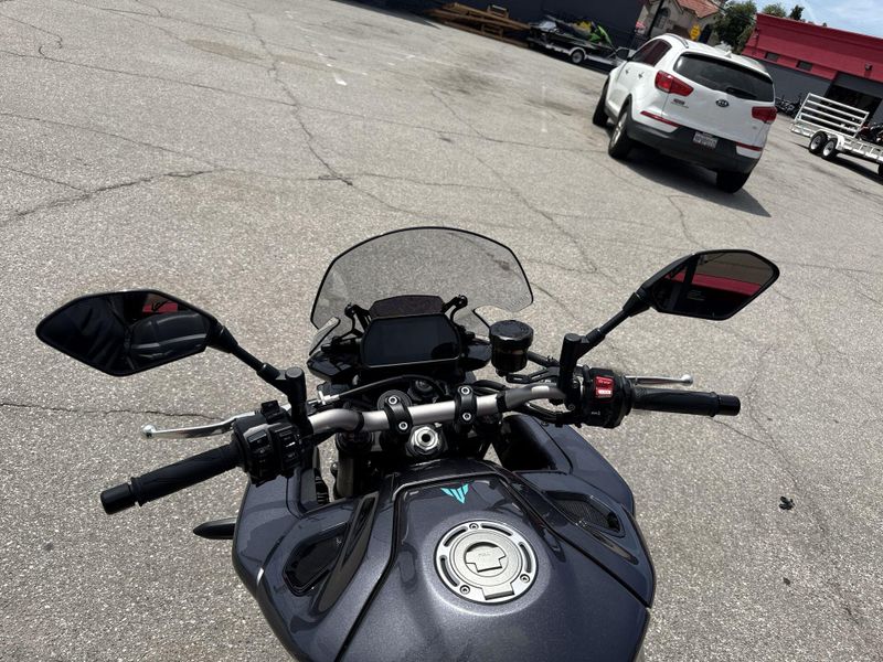 Used 2024 Yamaha MT-10 Image 13