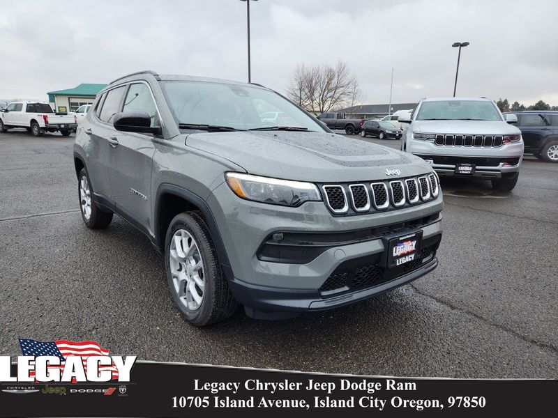 New 2023 Jeep Compass Latitude Sport Utility in Natchitoches #J3069