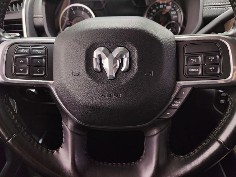 Used 2022 RAM 2500 Laramie Crew Cab LongBox Diesel 4x4Image 27