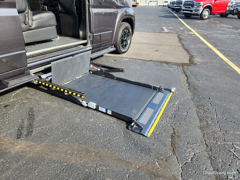 New 2024 RAM Promaster 2500 Slt+ Window Van High Roof 159' Wb