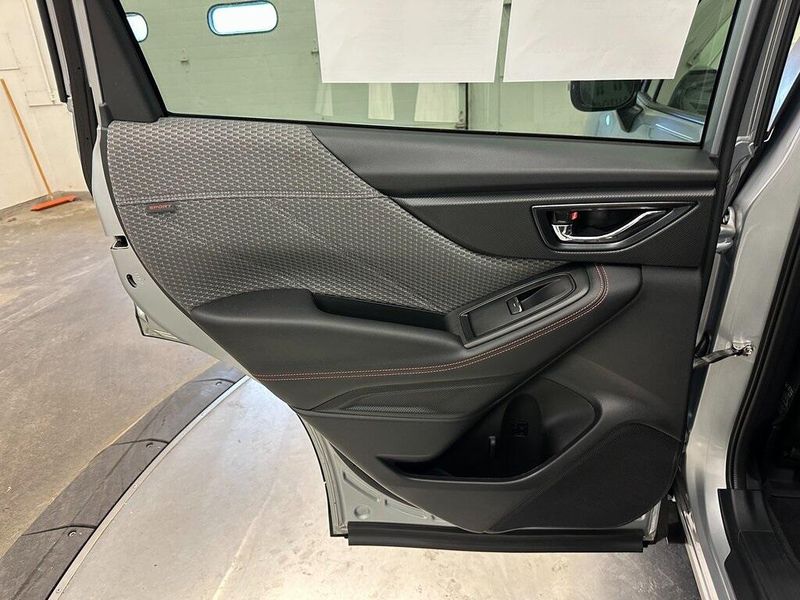 2022 Subaru Forester SportImage 26