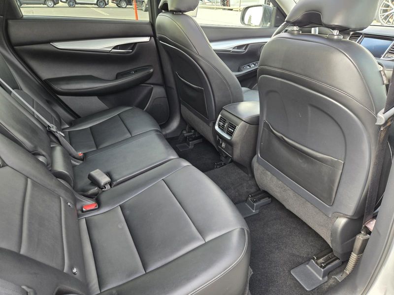 Used 2021 INFINITI QX50 LUXE FWD