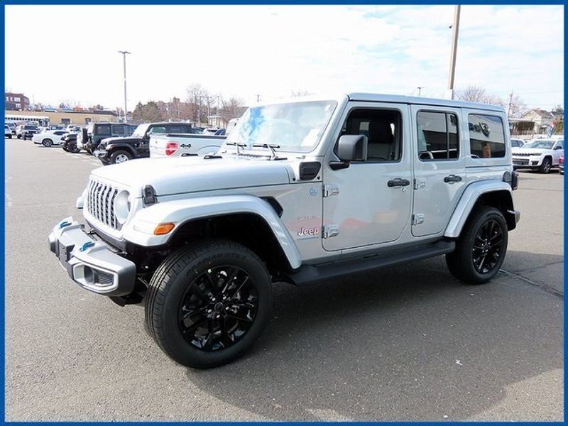 2024 Jeep Wrangler 4xE Sahara 4xeImage 1