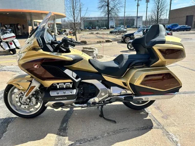 NEW 2025 HONDA GOLD WING 50TH ANNIVERSARY Image 4