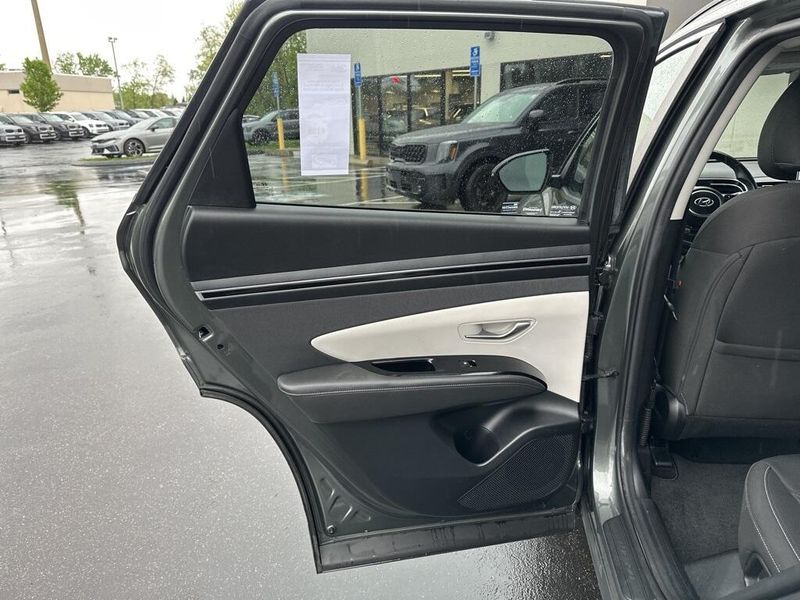 2022 Hyundai Tucson SELImage 19