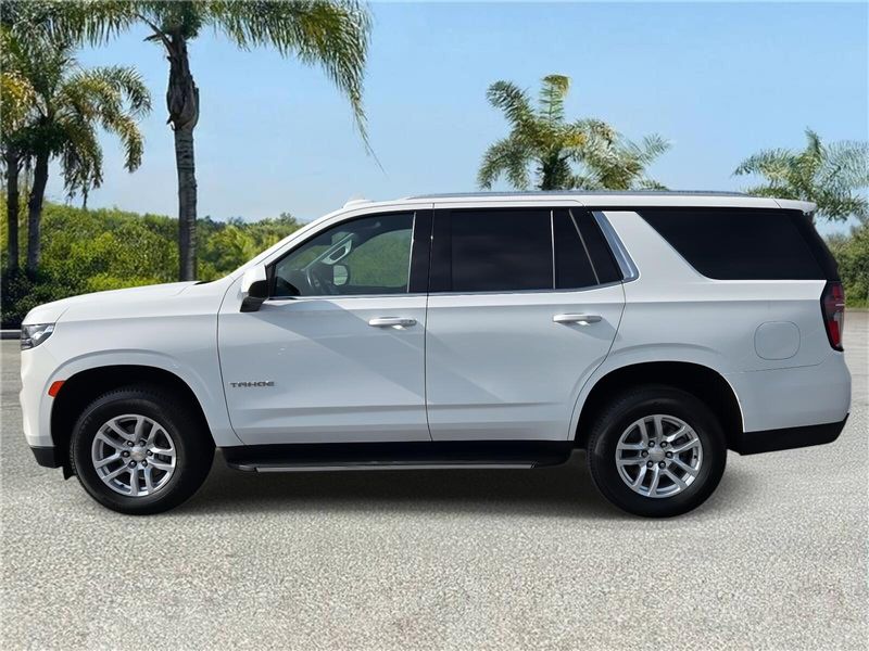 2022 Chevrolet Tahoe LS photo 2
