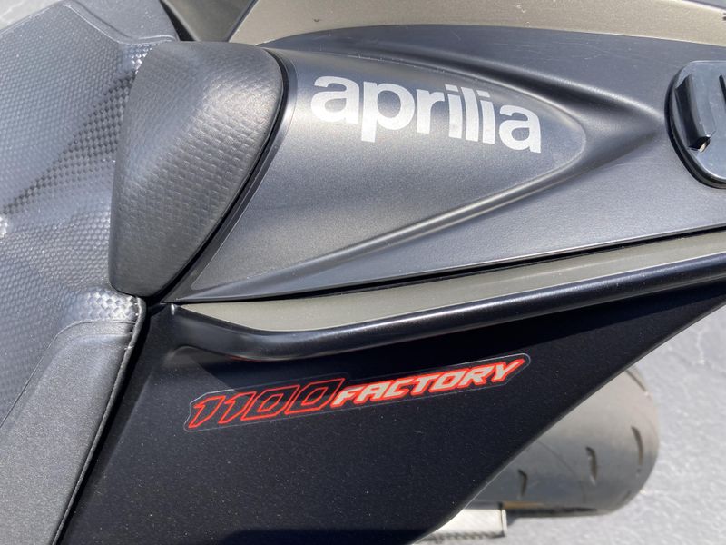 2019 Aprilia RSV4 1100 Factory 