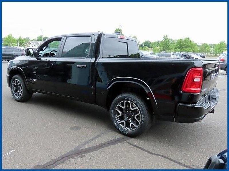 2025 RAM 1500 LaramieImage 5