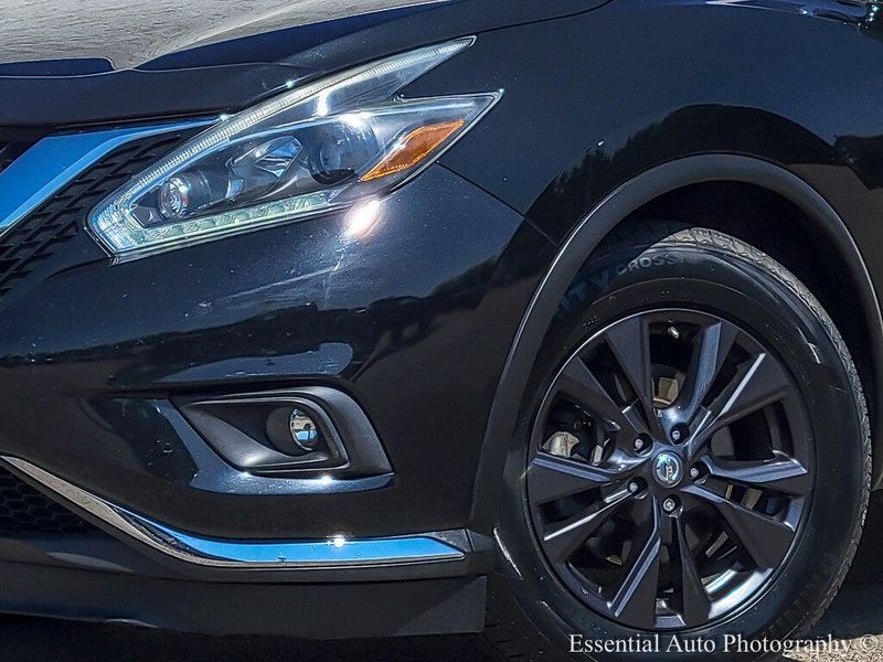 2018 Nissan Murano SV photo 3
