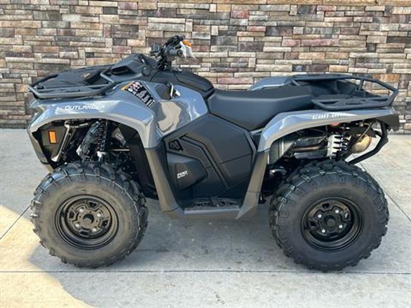 2025 Can-Am OUTLANDER 700 GRANITE GREY Image 2