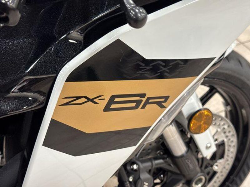 New 2026 Kawasaki NINJA ZX-6R ABS Image 25