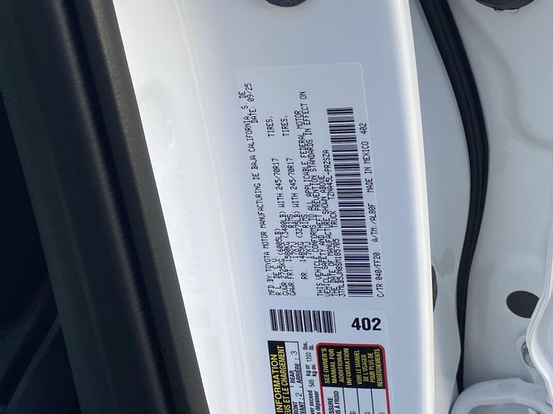New 2025 Toyota Tacoma SR5Image 20