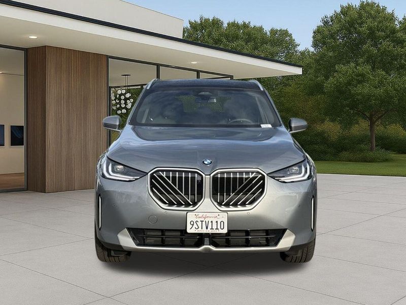 Used 2025 BMW X3 30 xDriveImage 4