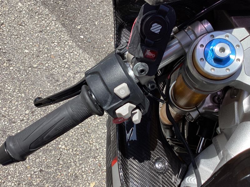 2020 Triumph DAYTONA 765 MOTO 2 LIMITED 