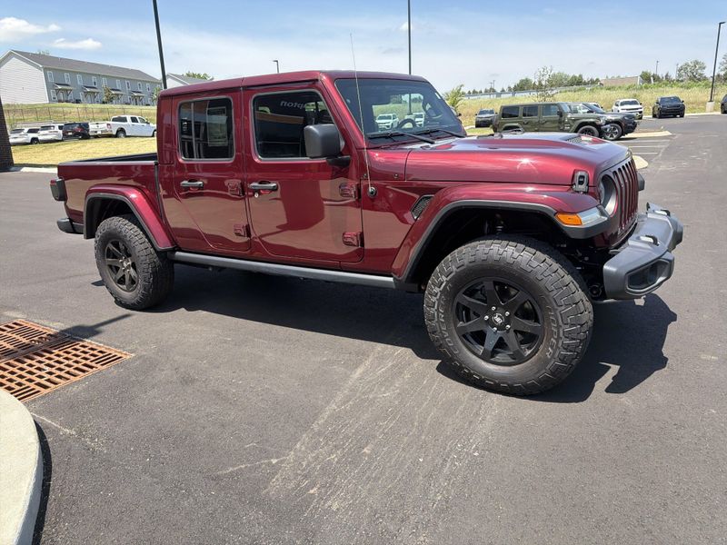 Used 2021 Jeep Gladiator MojaveImage 8