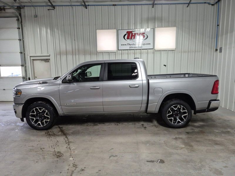 2025 RAM 1500 Laramie Crew Cab 4x4 5