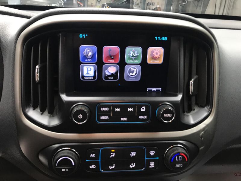 Used 2015 Chevrolet Colorado 4WD Z71Image 9