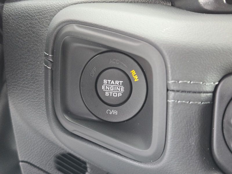 New 2026 Jeep Wrangler 4-door Rubicon X
