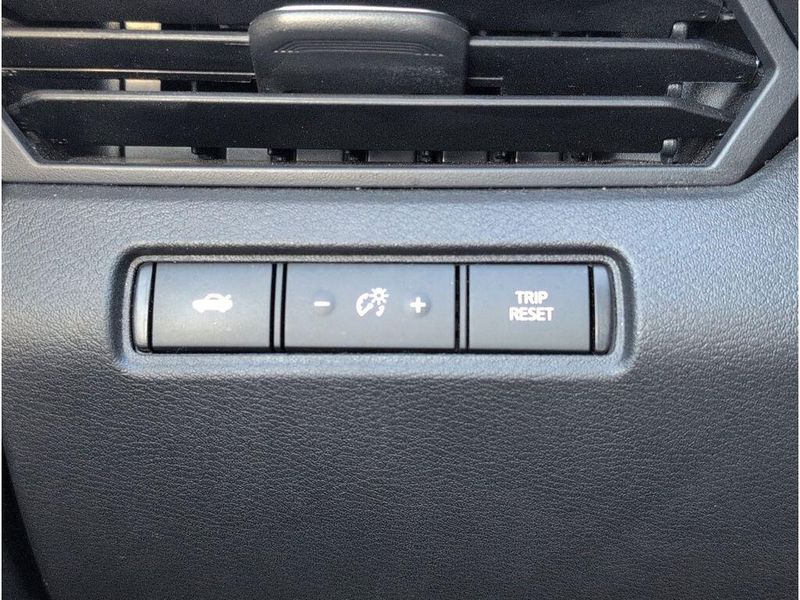 Used 2024 Nissan Altima 2.5 SVImage 26