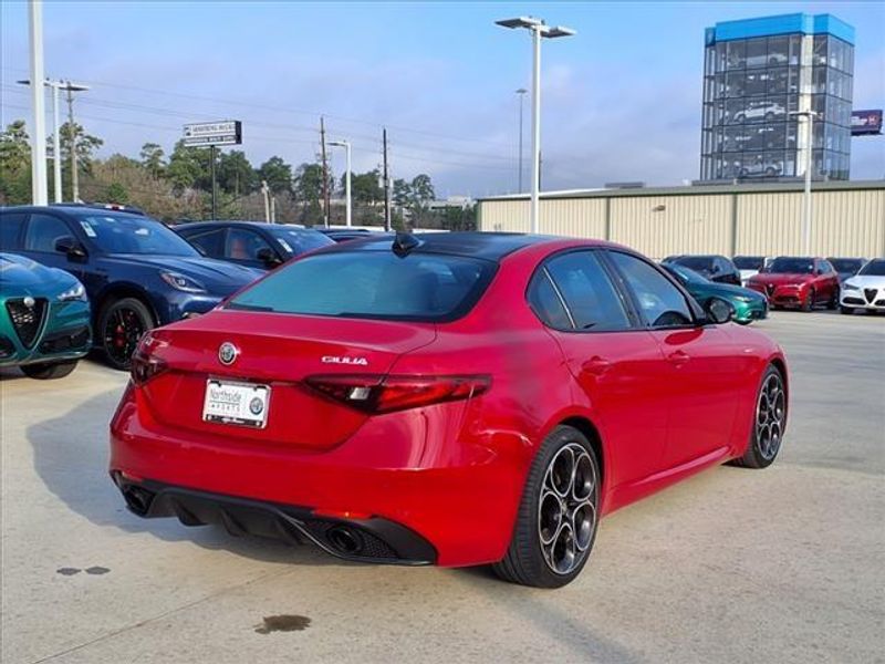 2022 Alfa Romeo Giulia VeloceImage 14