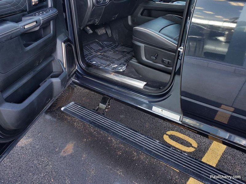 New 2025 RAM 2500 Limited Crew Cab 4x4 6