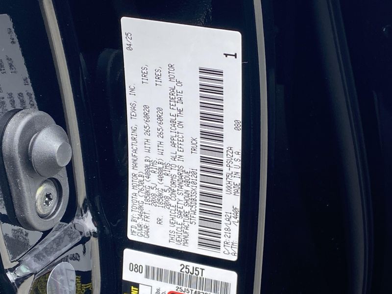 2025 Toyota Tundra Platinum HybridImage 21