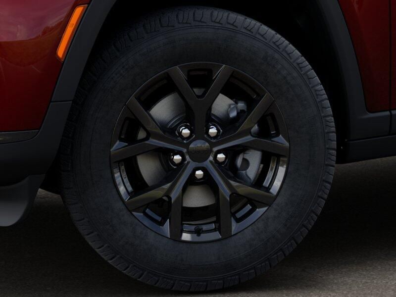 New 2025 Jeep Grand Cherokee L Altitude 4x4Image 39