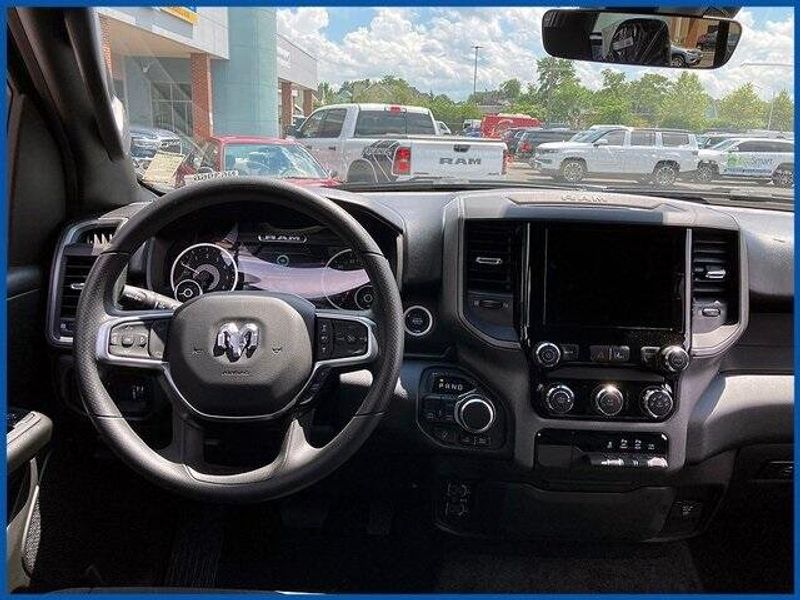 New 2025 RAM 1500 Image 12