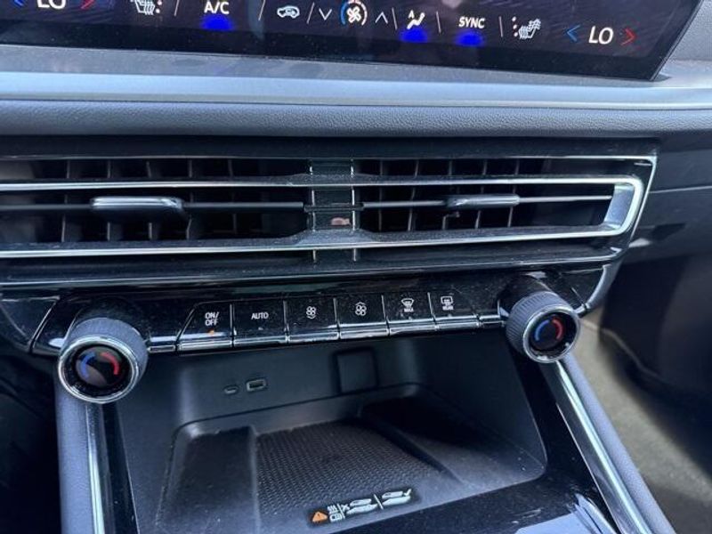 2025 Chevrolet Traverse 1LT photo 19