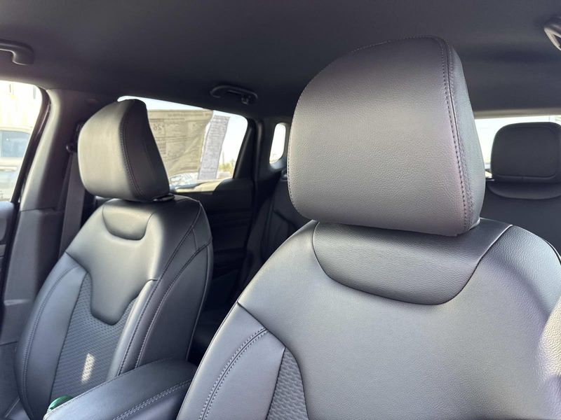 New 2026 Jeep Compass Latitude Altitude 4x4