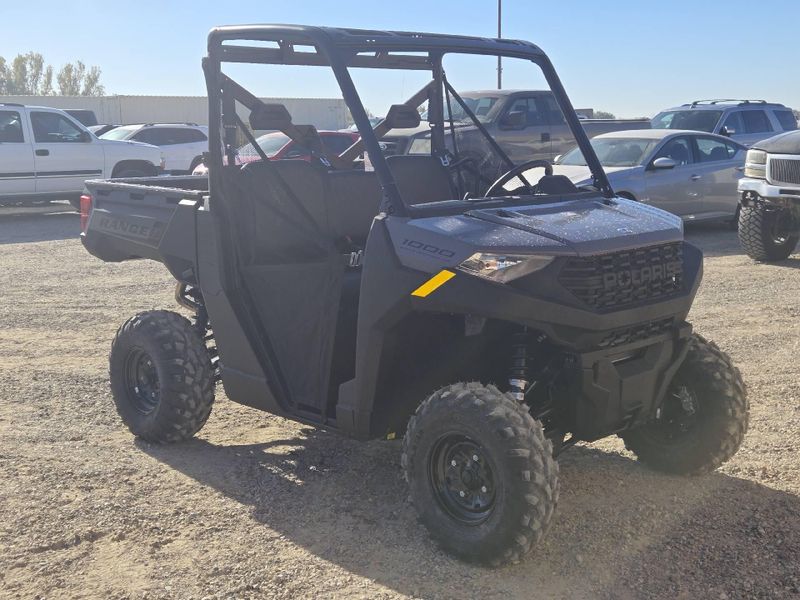 New 2027 Polaris RANGER 1000 Image 4